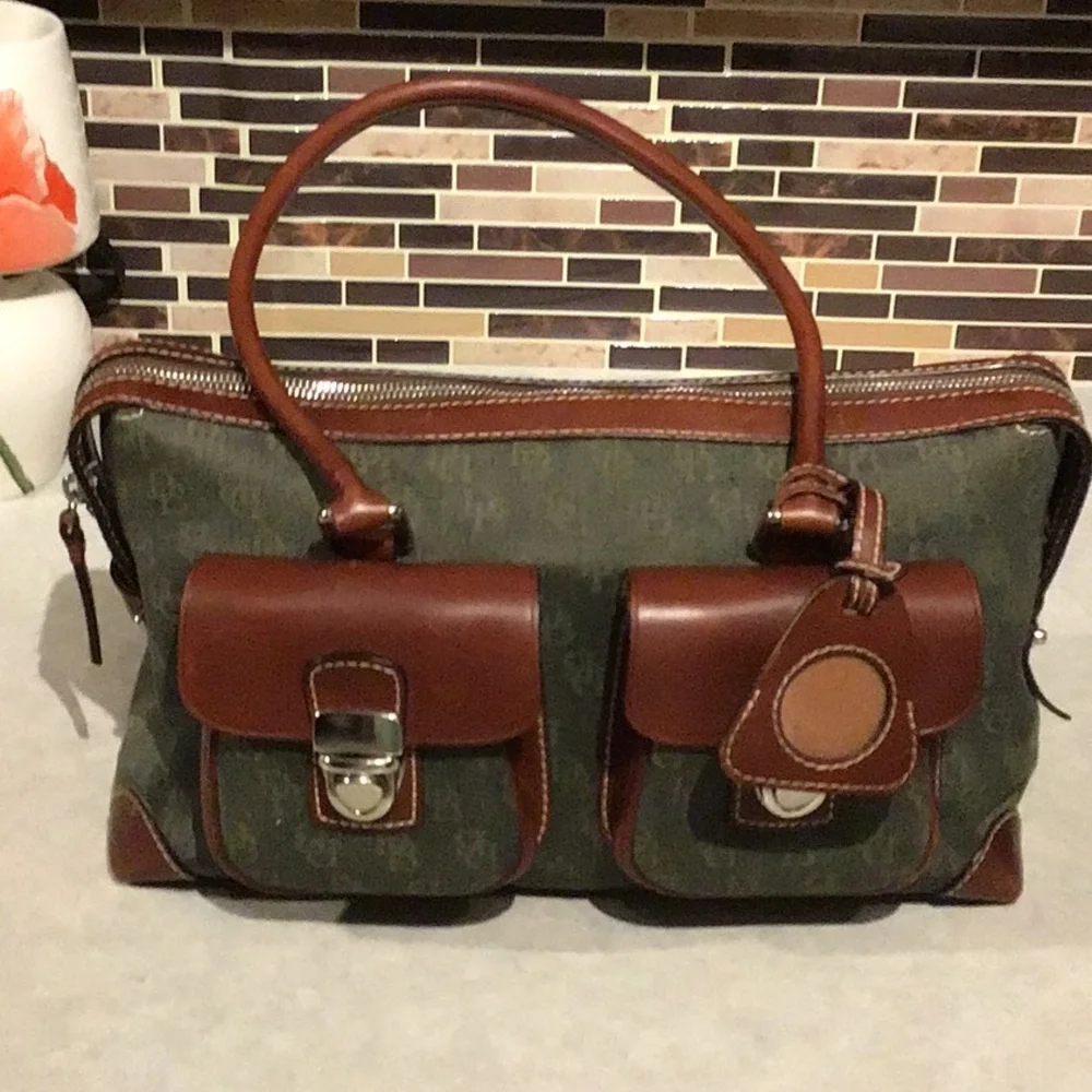 Dooney & Bourke Double Pocket Tote Green Signature Print Anniversary